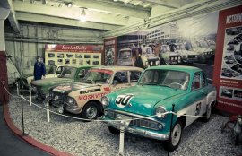 Музей ретро-автомобилей Моторы октября